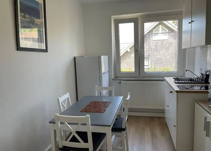 2-schlafzimmer-wohnung Mit Parkplatz-balkon-kueche- Garten, Nahe Dus Airport, Messe Lejlighed Duisburg