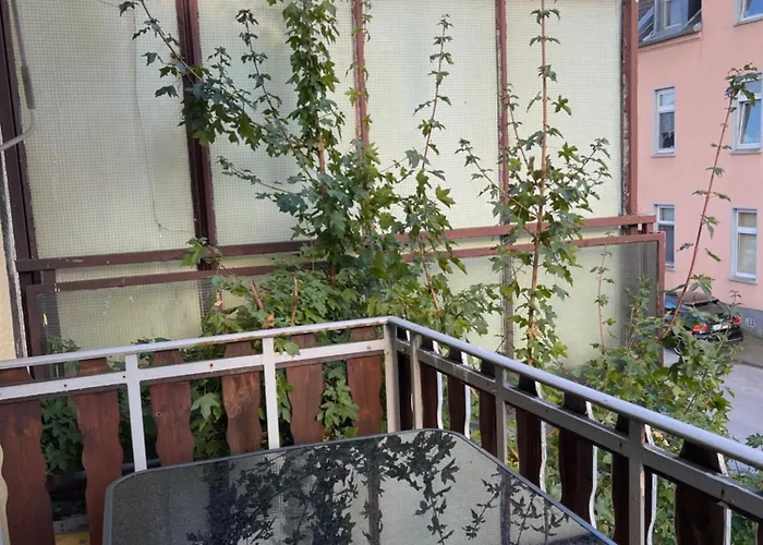 2-schlafzimmer-wohnung Mit Parkplatz-balkon-kueche- Garten, Nahe Dus Airport, Messe Apartmán *